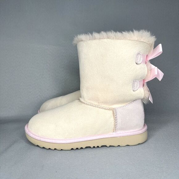 Girls UGG Boots Bailey Bow Baby Pink Suede Wool Coquette Rare Collectors Sz 3 - Picture 9 of 16